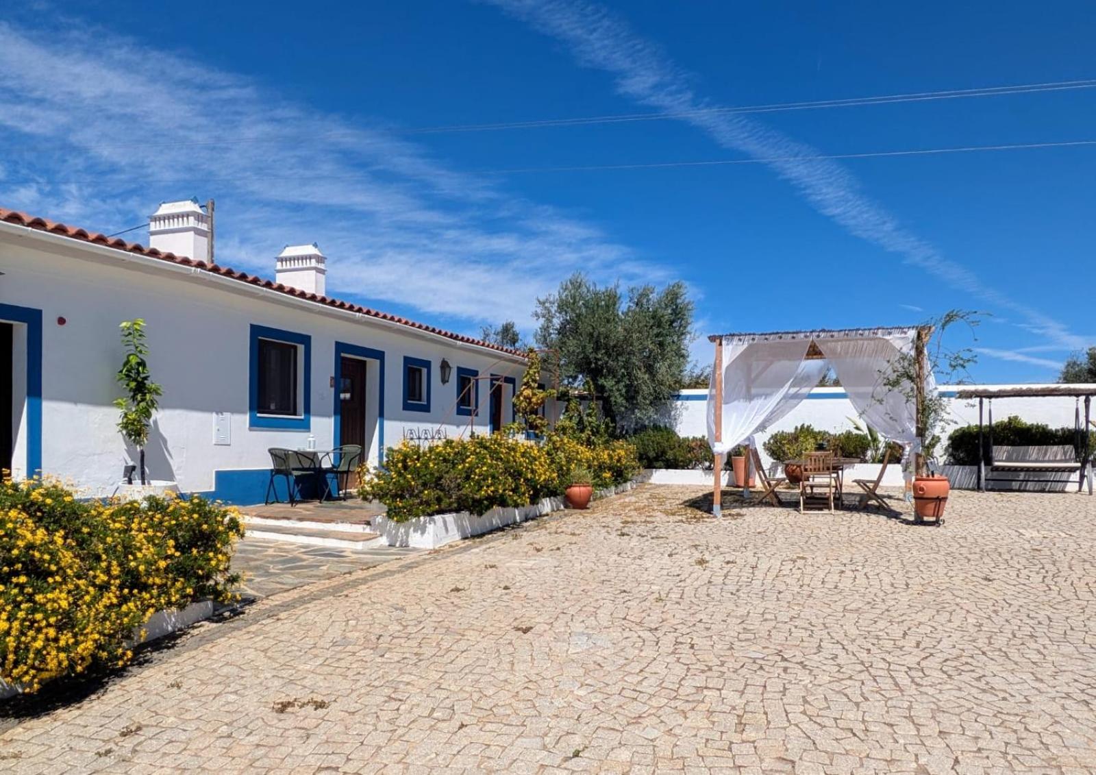 Monte Da Pechincha Bed & Breakfast Estremoz Bagian luar foto